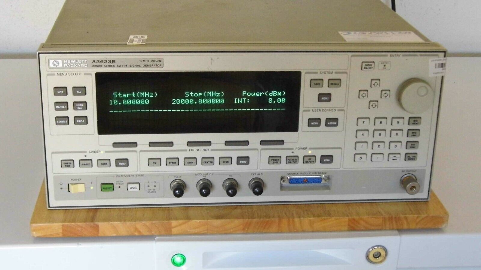 Agilent HP 83623B w/001 high power synthesized sweeper, 2 in stock Agilent HP 83623B w/001 high power synthesized sweeper, 2 in stock